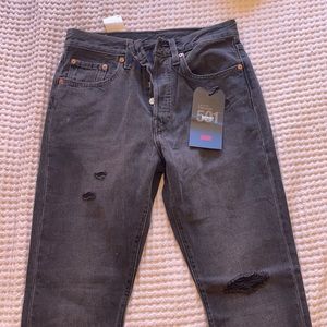 Levi’s 501 skinny distressed - size 26